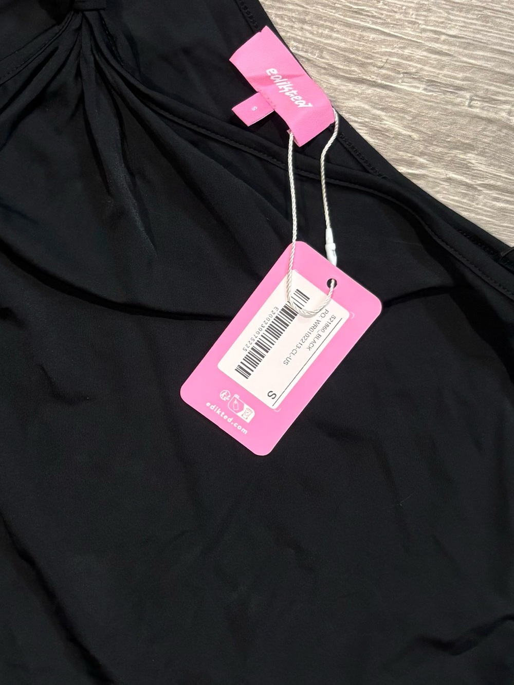 NWT Edikted Knotted One Shoulder Asymmetric Top - Picture 5 of 7
